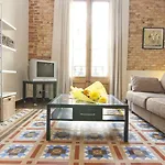Fuster By Aspasios Apartman