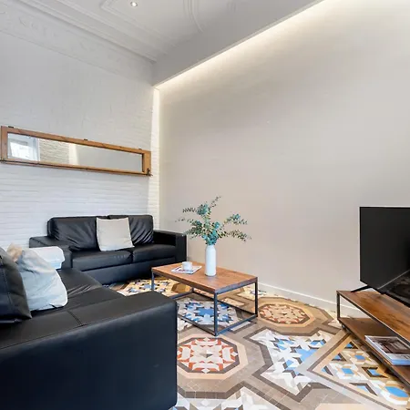 Fuster By Aspasios Barcelona