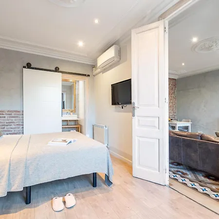 Fuster By Aspasios Apartment