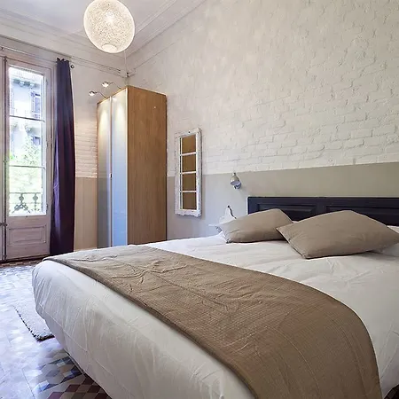 Fuster By Aspasios Barcelona
