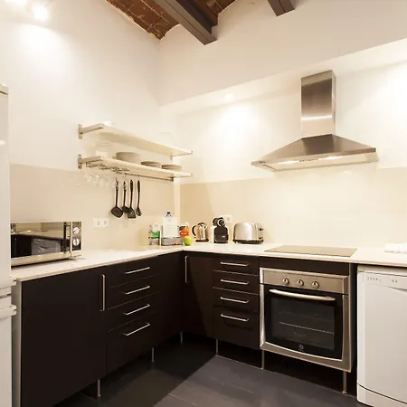 Fuster By Aspasios Barcelona