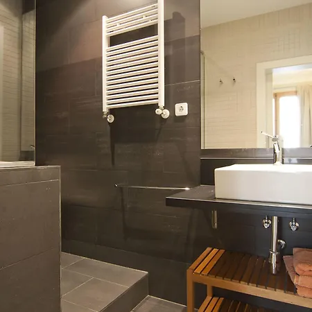 Apartment Fuster By Aspasios