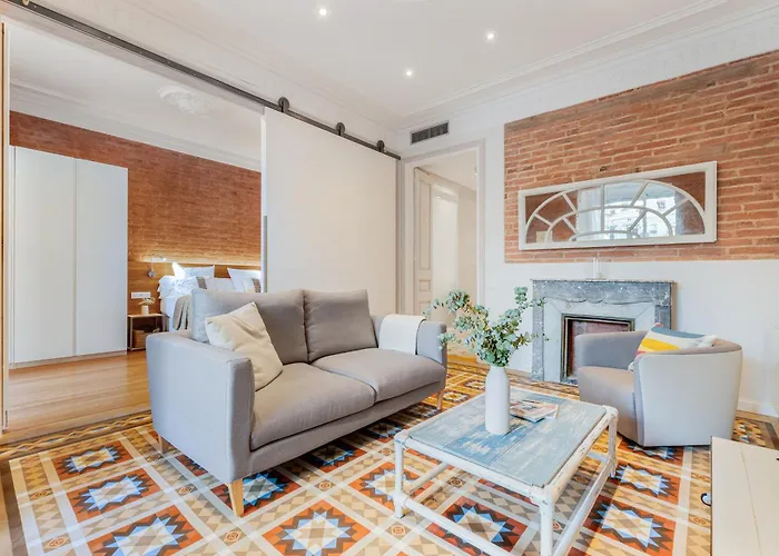 Fuster By Aspasios Apartman