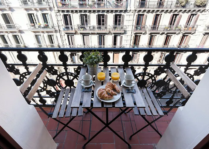 Fuster By Aspasios Apartman