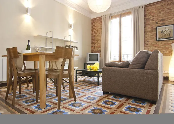 Fuster By Aspasios Apartament